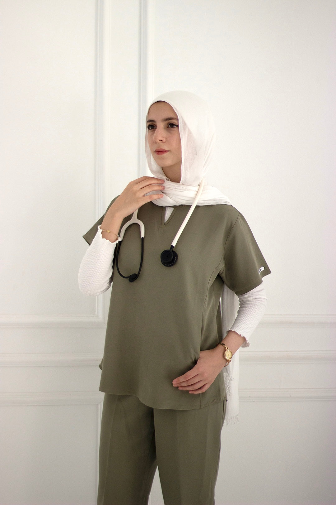 V-Neck Set - Olive Green