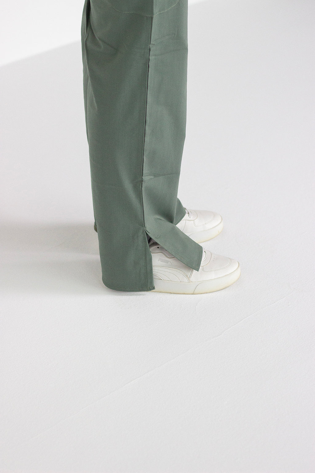 Cross Seam Set - Olive Green